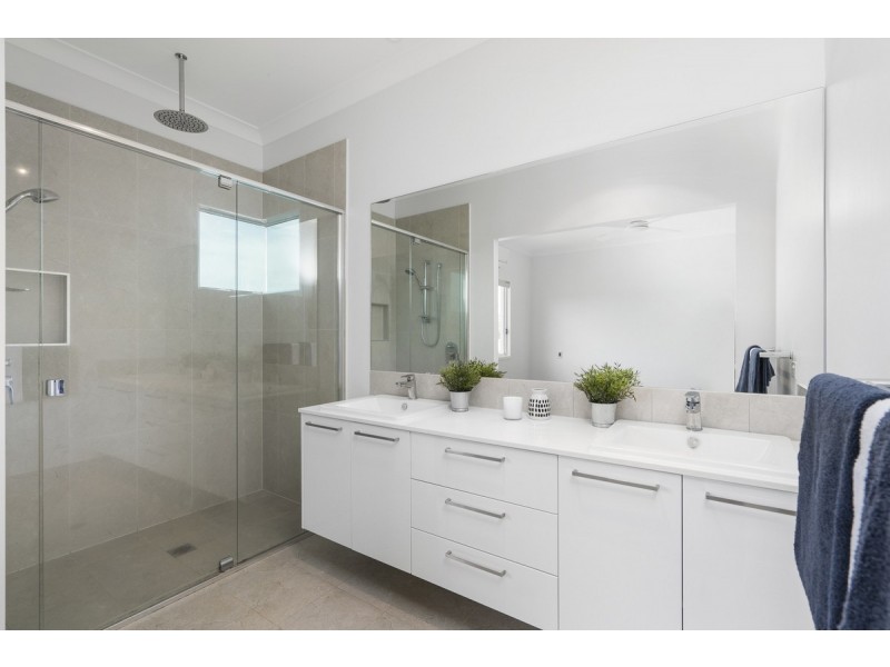 13 Mullins Street, Ormeau Hills QLD 4208
