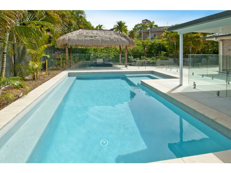 10 Matzia Avenue, Pacific Pines QLD 4211