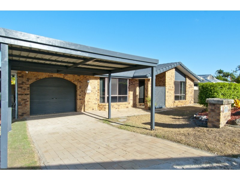 135 Discovery Drive, Helensvale QLD 4212