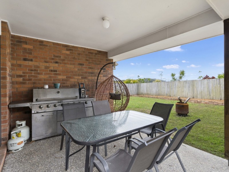 3 Tarrina Crescent, Pacific Pines QLD 4211