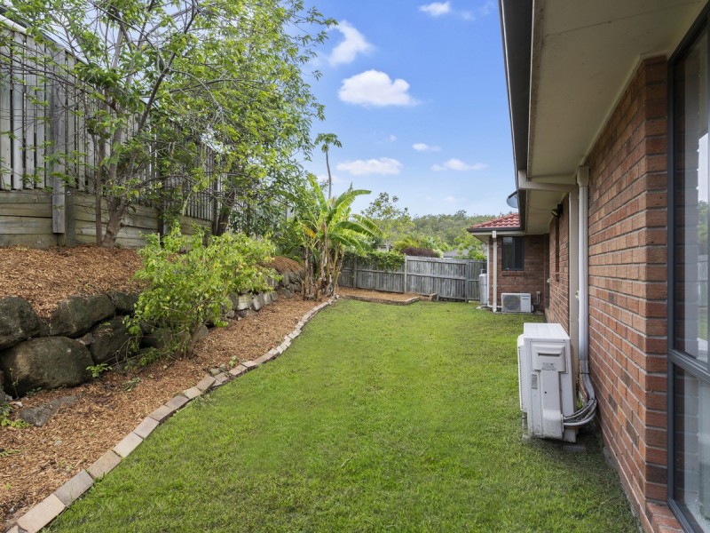 3 Tarrina Crescent, Pacific Pines QLD 4211