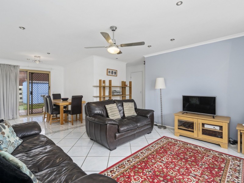 1/40 Village Way, Oxenford QLD 4210