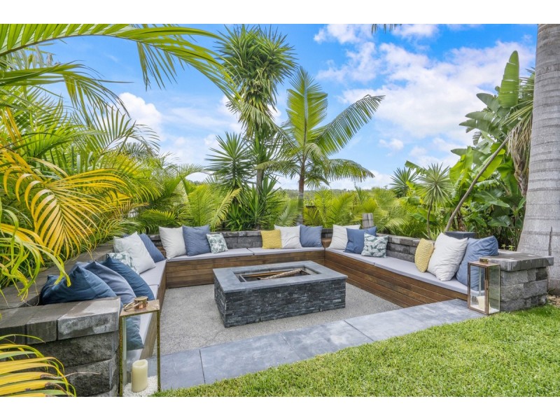 47 Wunburra Circle, Pacific Pines QLD 4211