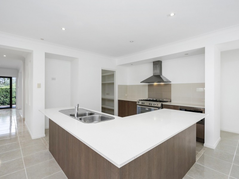 52 Treeline Circuit, Upper Coomera QLD 4209