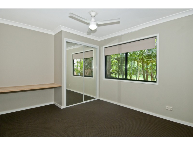 34 Eileen Avenue, Southport QLD 4215