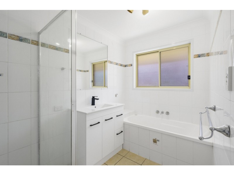 53 Cossington Circuit, Maudsland QLD 4210