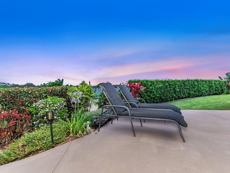 1 Maldon Court, Helensvale QLD 4212