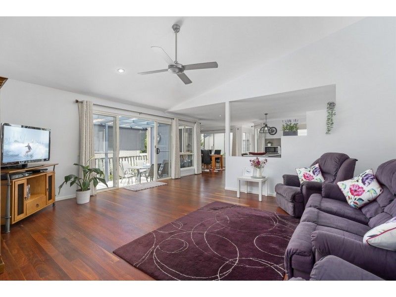 1/45 McRae Circuit, Pacific Pines QLD 4211