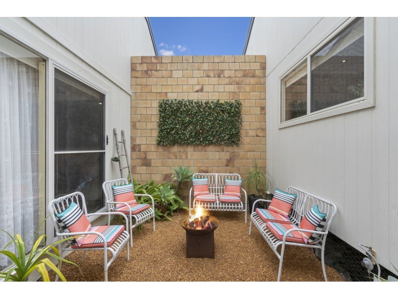 1/45 McRae Circuit, Pacific Pines QLD 4211