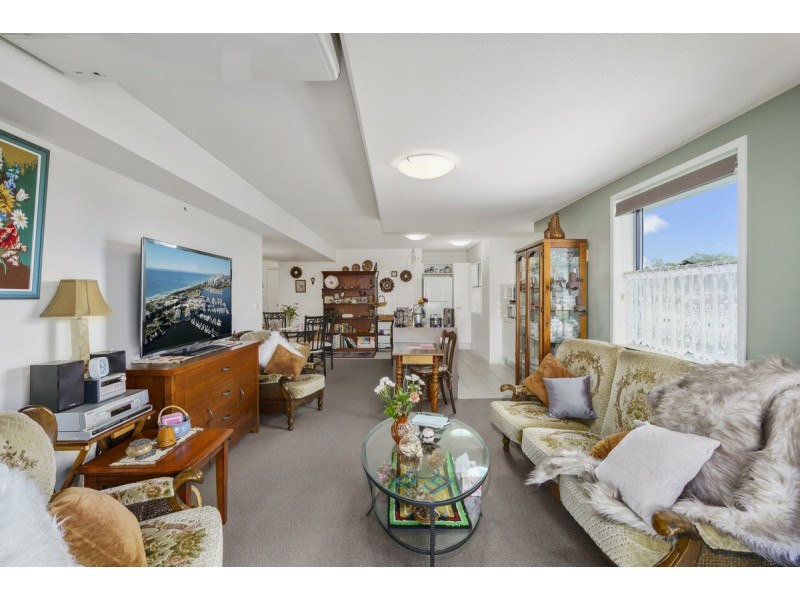 1601/111 Lindfield Road, Helensvale QLD 4212