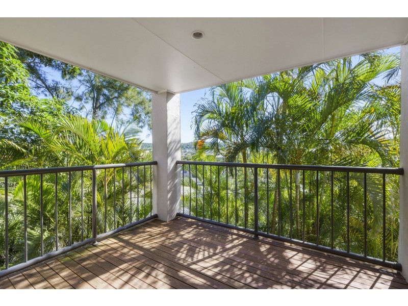 11/1 Santa Isobel Boulevard, Pacific Pines QLD 4211