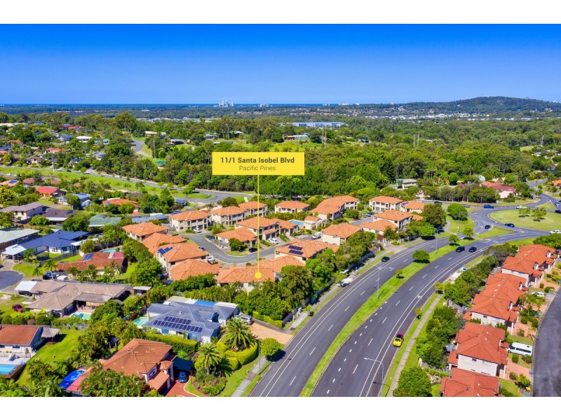 11/1 Santa Isobel Boulevard, Pacific Pines QLD 4211