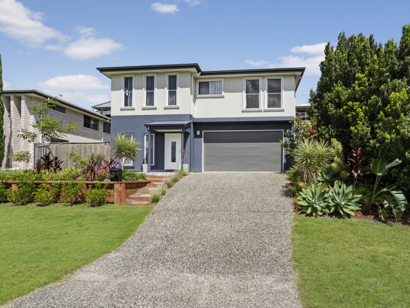 29 Hadrian Crescent, Pacific Pines QLD 4211