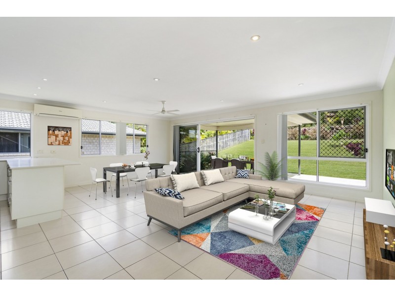 29 Hadrian Crescent, Pacific Pines QLD 4211