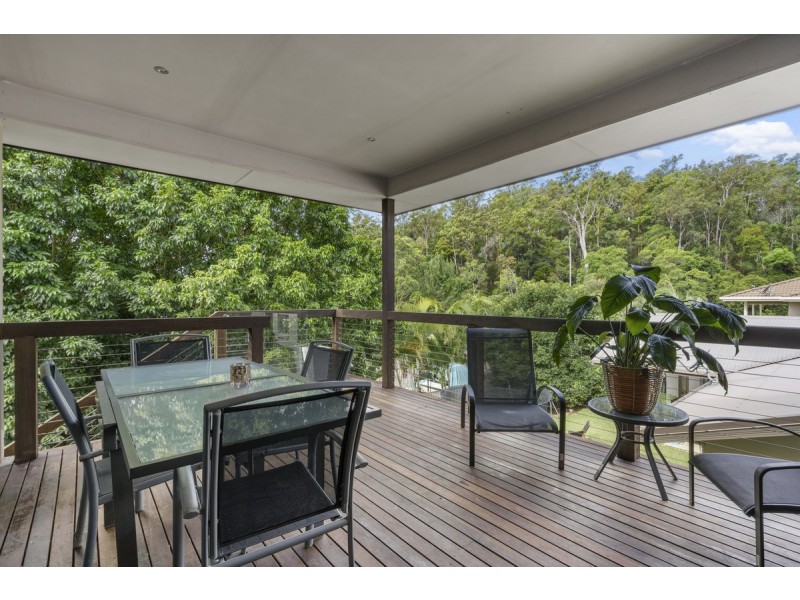 18 McGuire Court, Maudsland QLD 4210