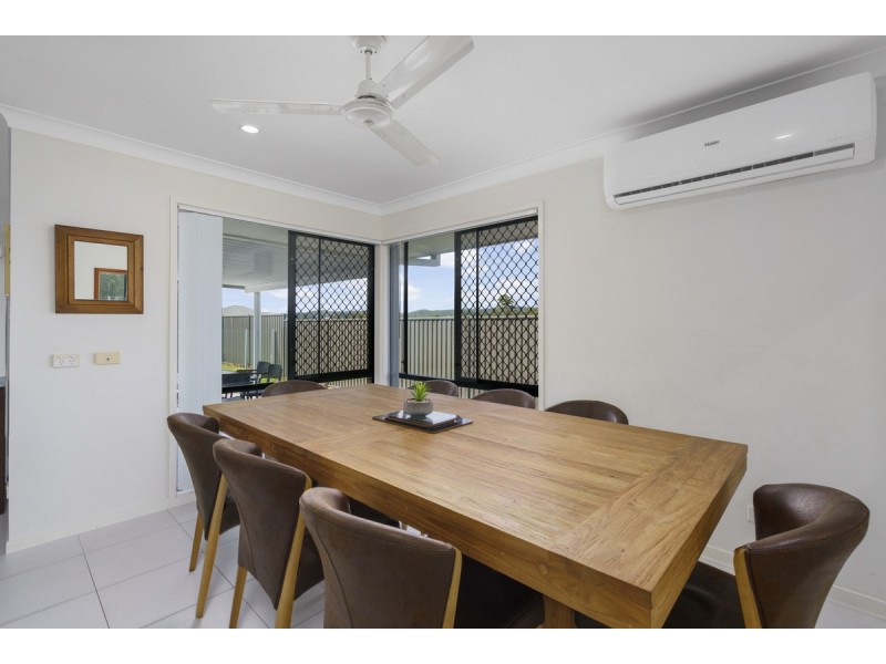 260 Universal Street, Oxenford QLD 4210