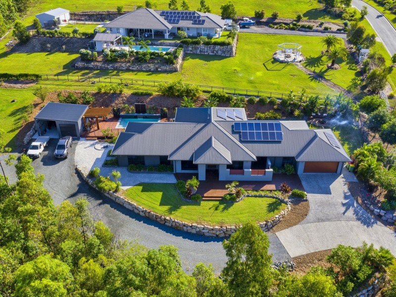 121 Whiptail Place, Advancetown QLD 4211