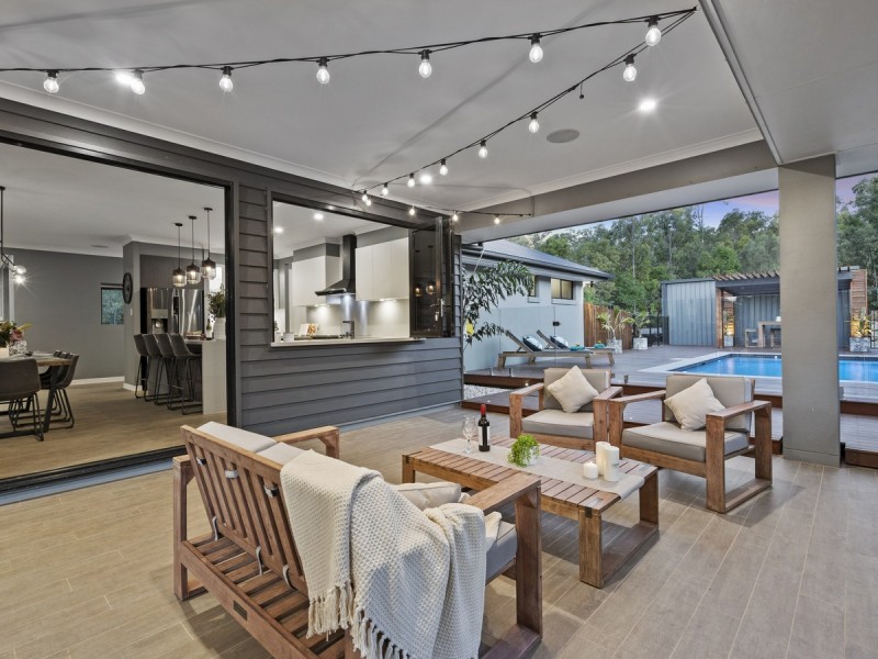 121 Whiptail Place, Advancetown QLD 4211