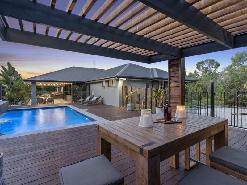 121 Whiptail Place, Advancetown QLD 4211