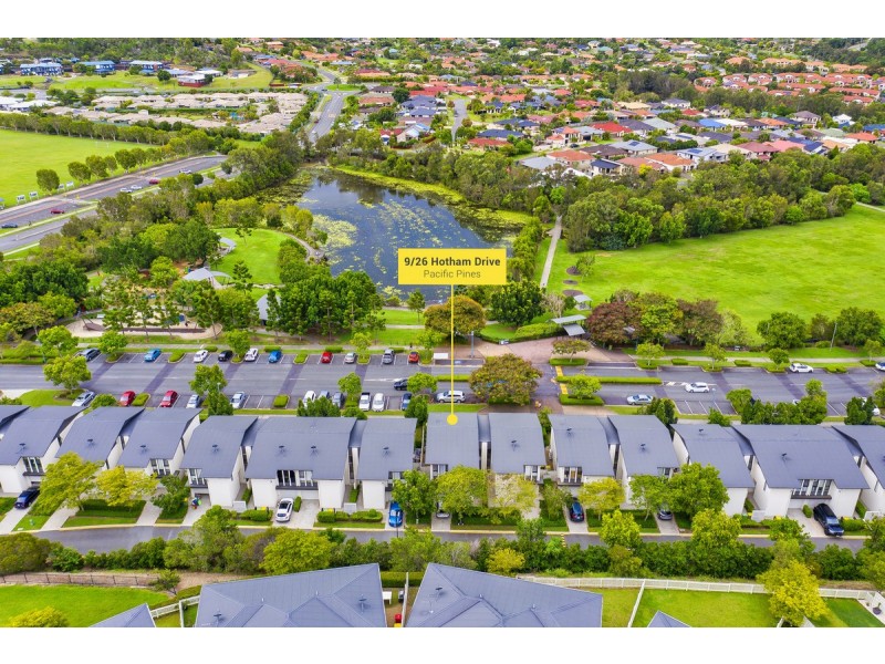 9/26 Hotham Drive, Pacific Pines QLD 4211