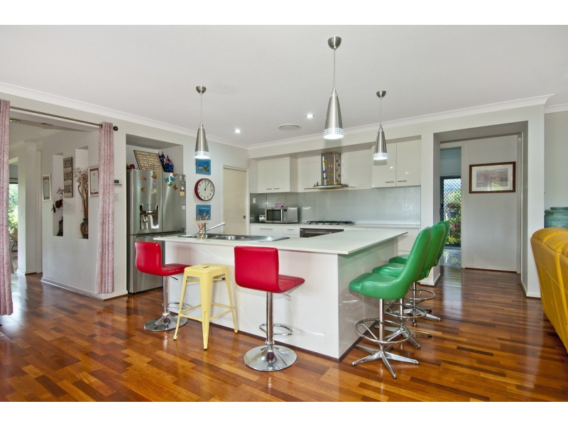 46 Faraday Crescent, Pacific Pines QLD 4211