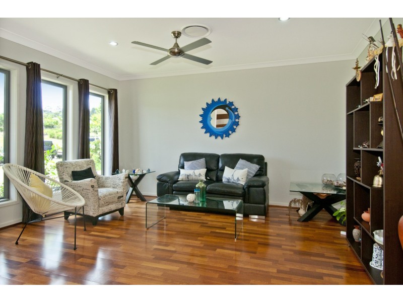 46 Faraday Crescent, Pacific Pines QLD 4211