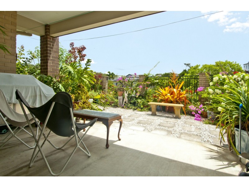 46 Faraday Crescent, Pacific Pines QLD 4211