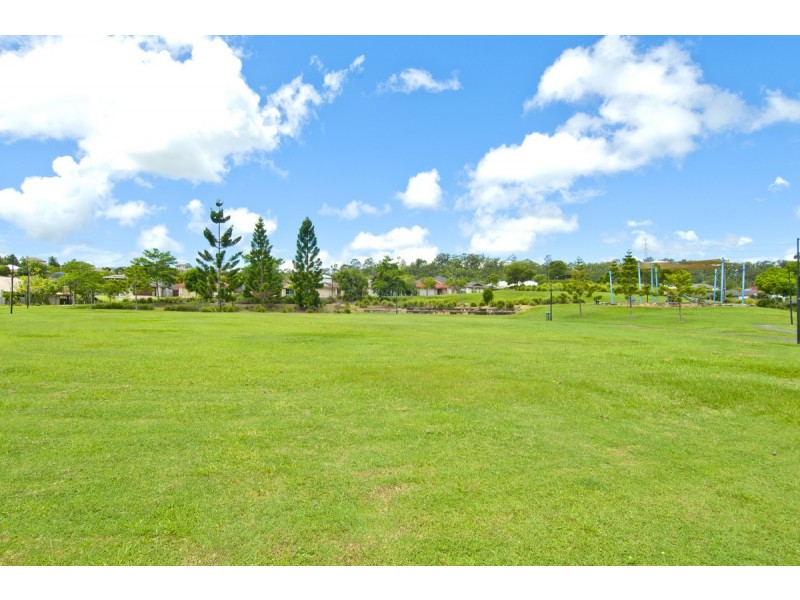 46 Faraday Crescent, Pacific Pines QLD 4211