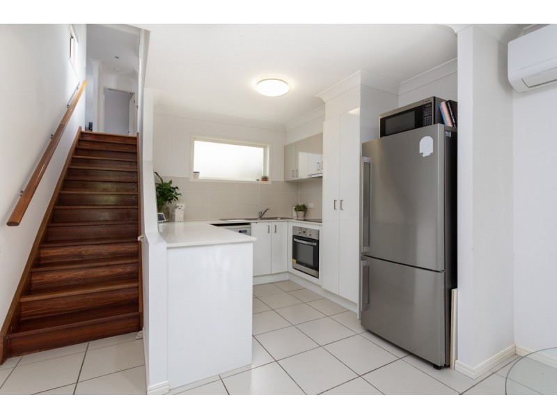 23 Damian Leeding Way, Upper Coomera QLD 4209