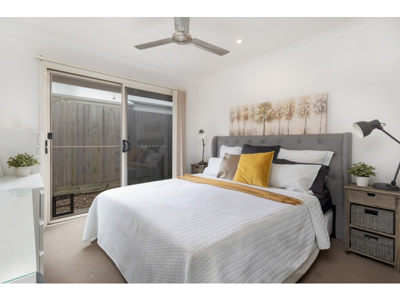 23 Damian Leeding Way, Upper Coomera QLD 4209