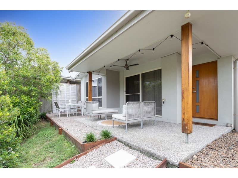 23 Damian Leeding Way, Upper Coomera QLD 4209