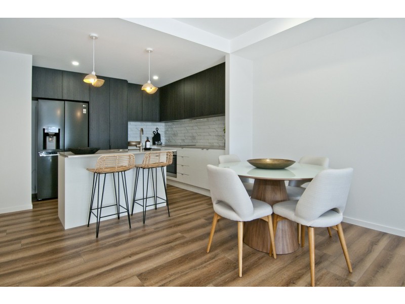 30 Careel Close, Helensvale QLD 4212