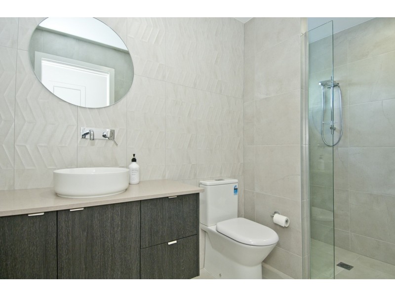 30 Careel Close, Helensvale QLD 4212