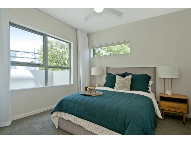 30 Careel Close, Helensvale QLD 4212