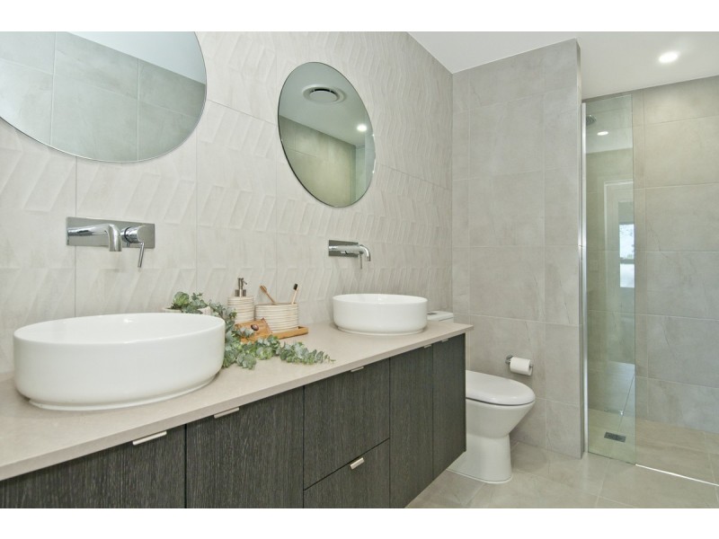 30 Careel Close, Helensvale QLD 4212