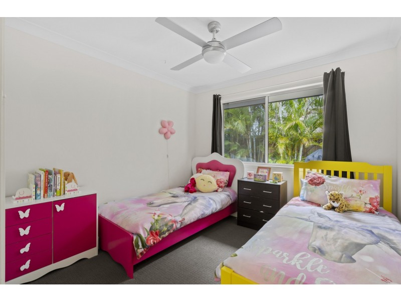 20 Bellinger Key, Pacific Pines QLD 4211