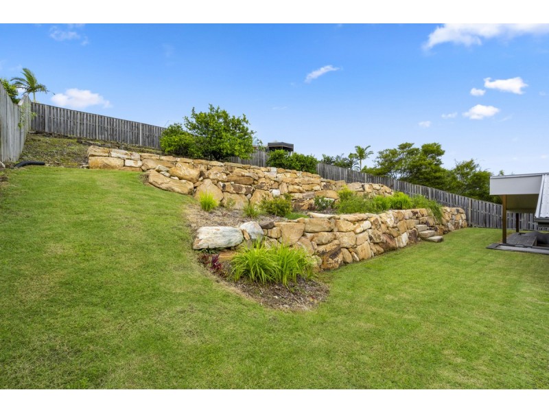 31 Yamba Street, Pacific Pines QLD 4211