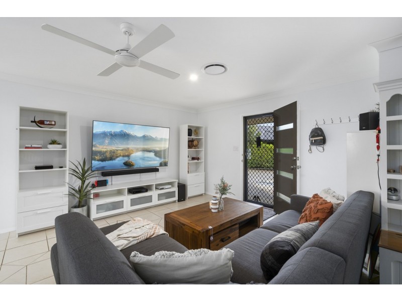 7/136 Pacific Pines Boulevard, Pacific Pines QLD 4211