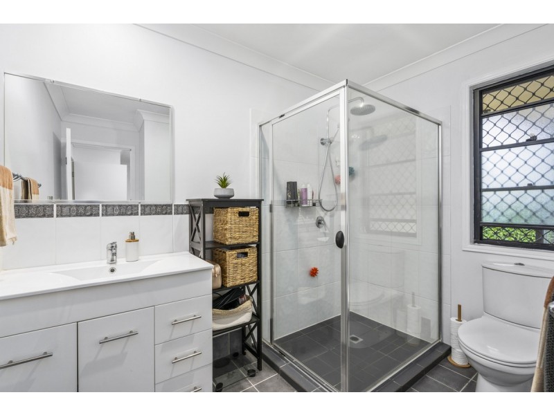 7/136 Pacific Pines Boulevard, Pacific Pines QLD 4211