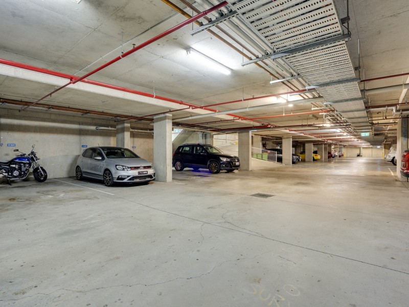 1601/111 Lindfield Road, Helensvale QLD 4212