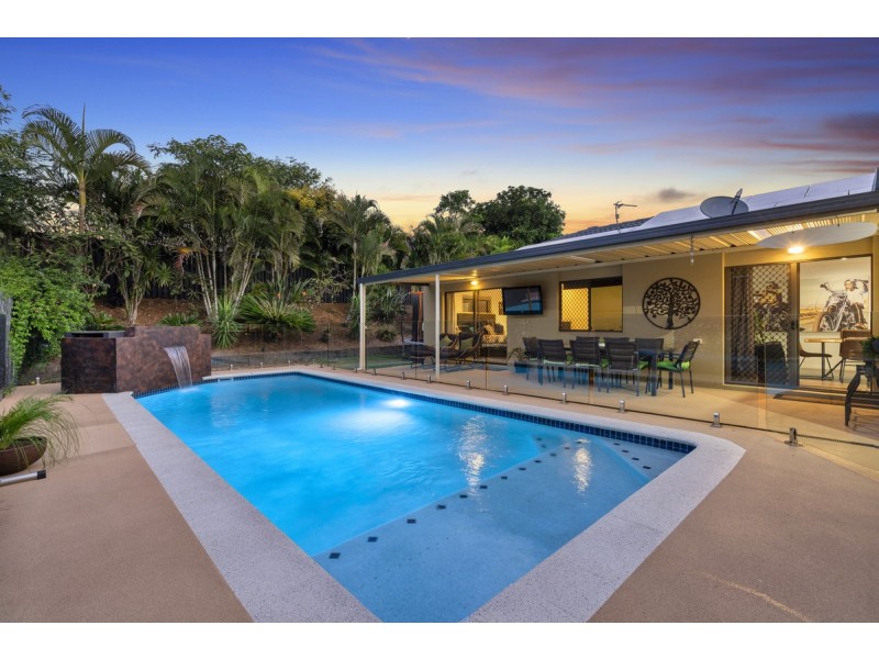 18 Catchlove Street, Maudsland QLD 4210