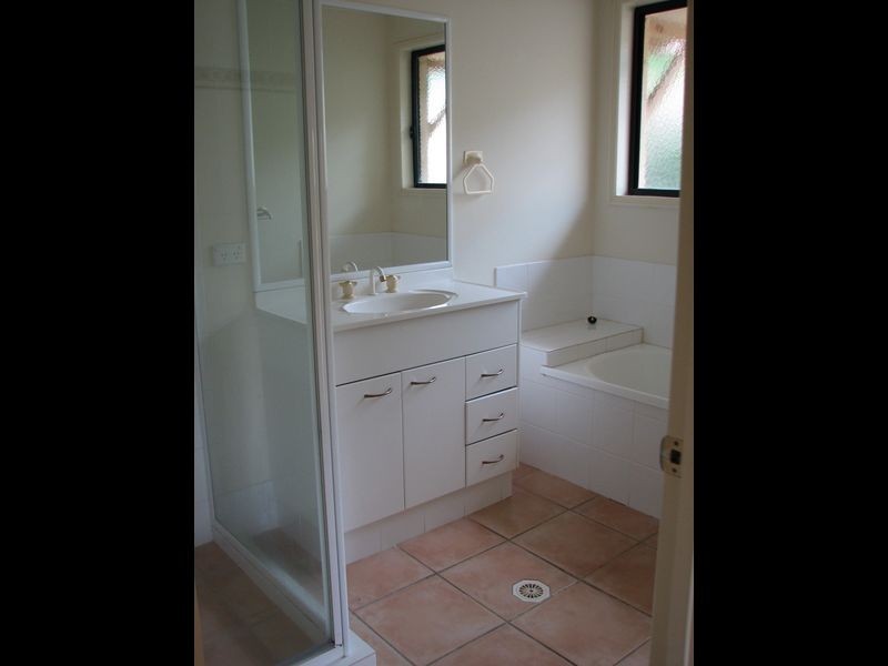 26 Ingles Circuit, Arundel QLD 4214