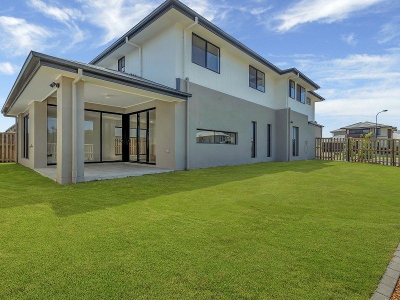 41 Laurel Drive, Helensvale QLD 4212