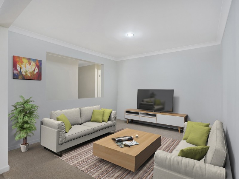 18 Hadrian Crescent, Pacific Pines QLD 4211