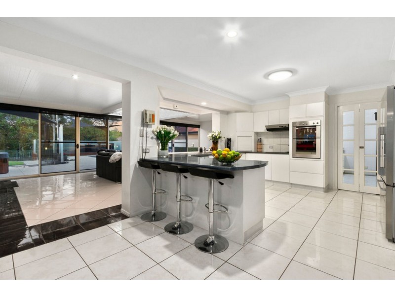 34 Saltwater Terrace, Helensvale QLD 4212