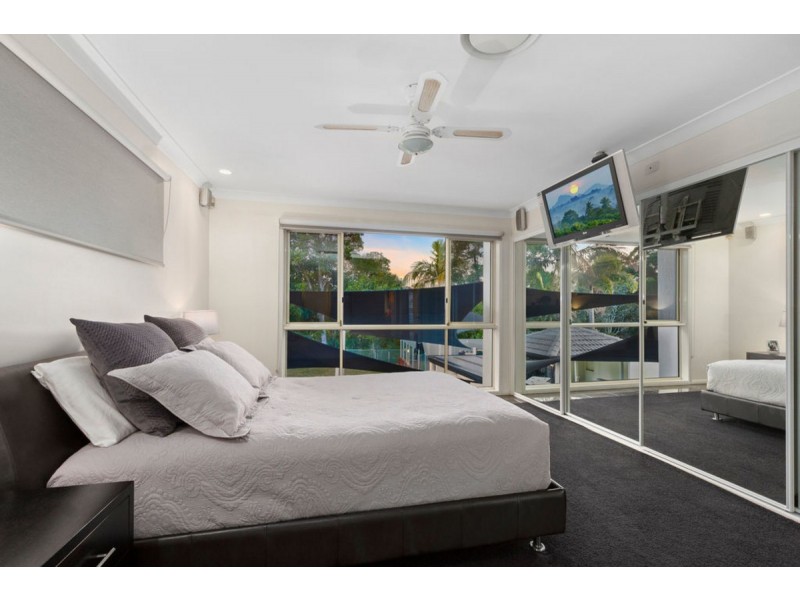 34 Saltwater Terrace, Helensvale QLD 4212