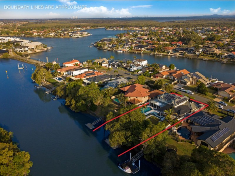 34 Saltwater Terrace, Helensvale QLD 4212