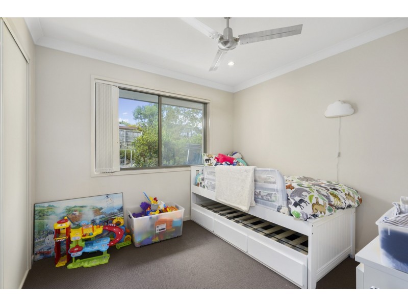 1/1 Brunswick Street, Pacific Pines QLD 4211