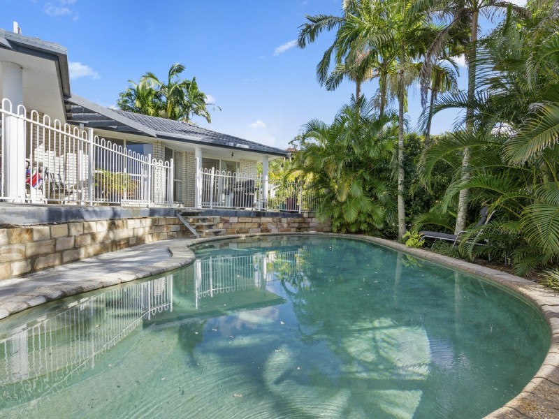 25 Papara Street, Pacific Pines QLD 4211