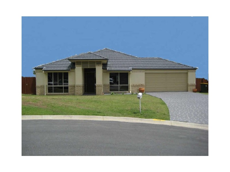 15 Osmond Court, Pacific Pines QLD 4211